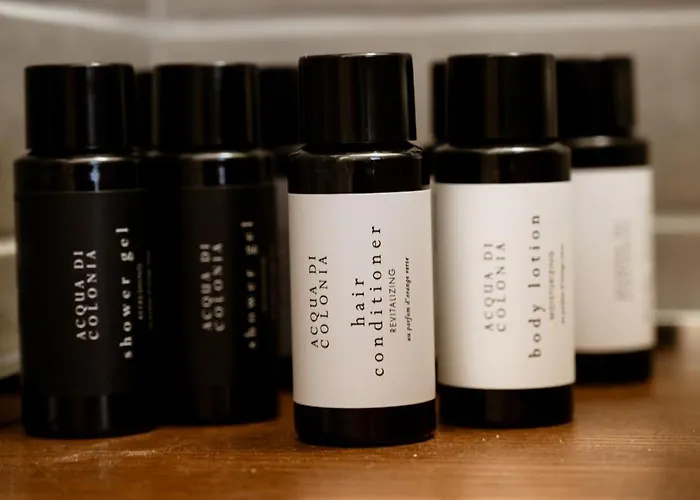 Vicolo Effe 4* 泰拉奇纳