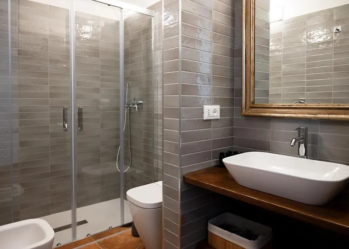 招待所 Vicolo Effe 泰拉奇纳